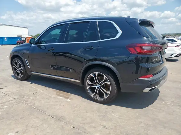 5UXCR4C01N9M42633 2022 BMW X5 - Image 2