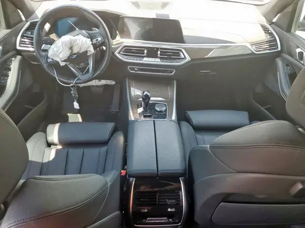 5UXCR4C01N9M42633 2022 BMW X5 - Image 8