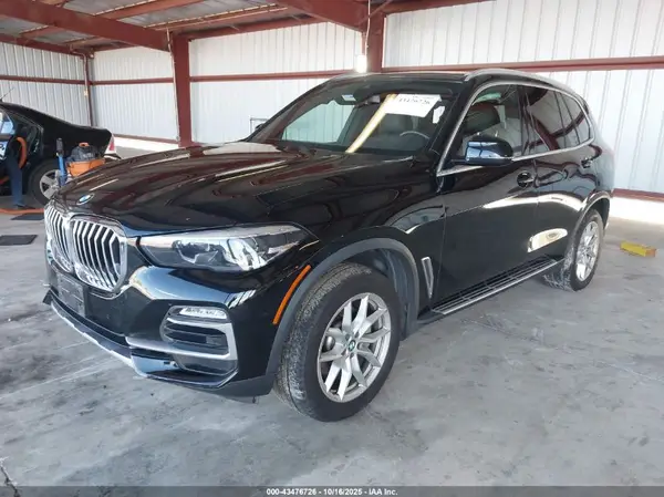 5UXCR4C02L9B19207 2020 BMW X5 - Image 2