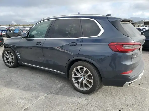 5UXCR4C02L9B89483 2020 BMW X5 - Image 2