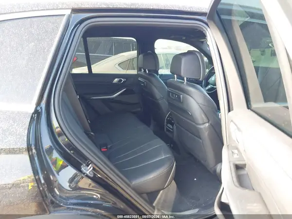 5UXCR4C02L9C14172 2020 BMW X5 - Image 8