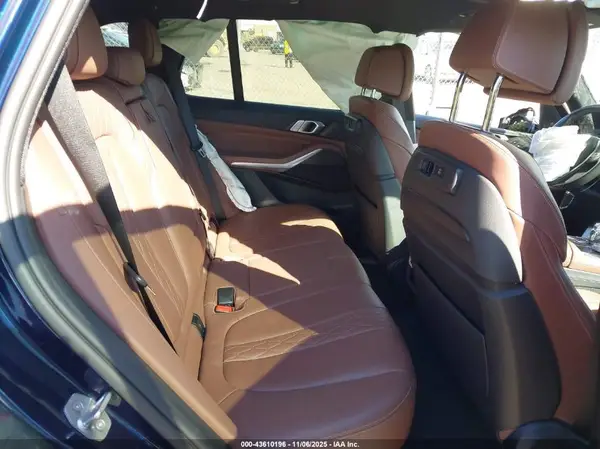 5UXCR4C02L9C44045 2020 BMW X5 - Image 8