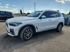 5UXCR4C02M9E57188 2021 BMW X5