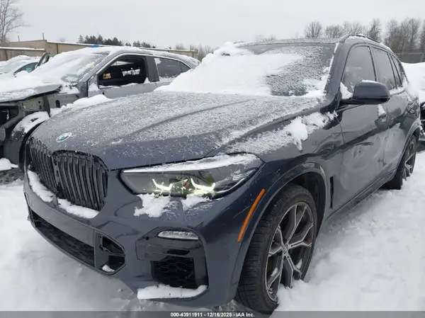 5UXCR4C02M9F88234 2021 BMW X5 - Image 2
