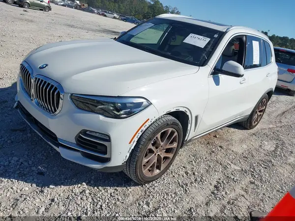 5UXCR4C02M9G43393 2021 BMW X5 - Image 2