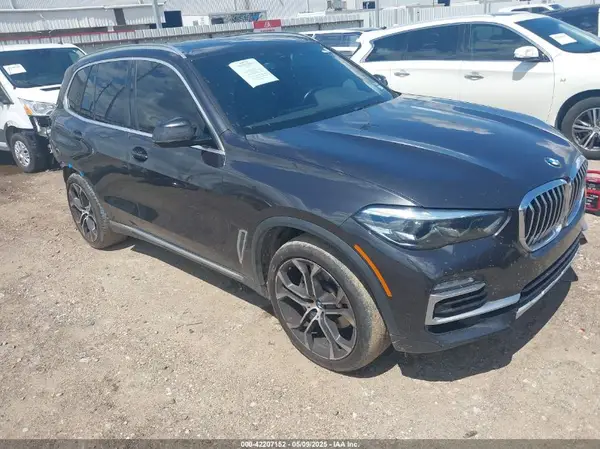 5UXCR4C02M9G70982 2021 BMW X5 - Image 1