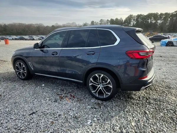 5UXCR4C03L9B96393 2020 BMW X5 - Image 2