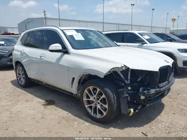 5UXCR4C03L9C35144 2020 BMW X5 - Image 1