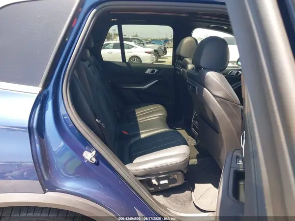 5UXCR4C03L9C82755 2020 BMW X5 - Image 8