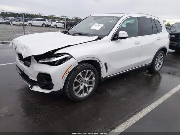 5UXCR4C03L9D49581 2020 BMW X5 - Image 2