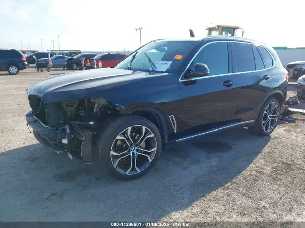 5UXCR4C03M9F14207 2021 BMW X5 - Image 2