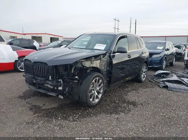 5UXCR4C03M9F38510 2021 BMW X5 - Image 2