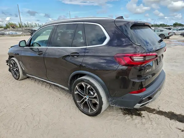 5UXCR4C03M9G27851 2021 BMW X5 - Image 2