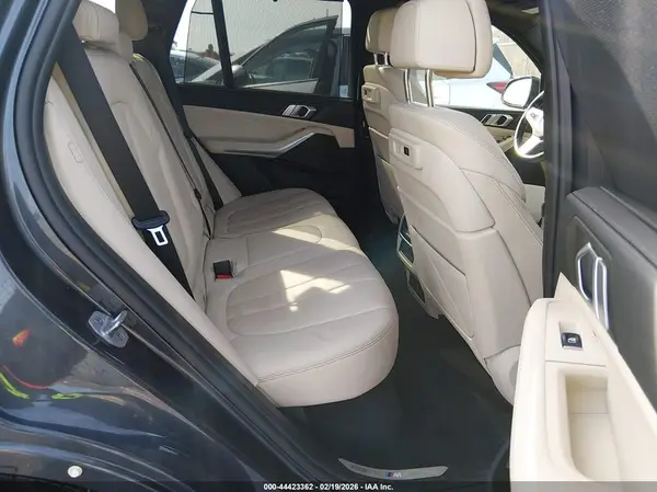 5UXCR4C03M9G43306 2021 BMW X5 - Image 8