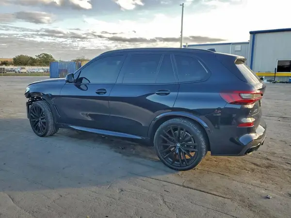 5UXCR4C03N9J62406 2022 BMW X5 - Image 2