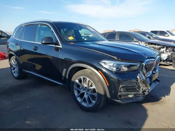5UXCR4C03N9K73134 2022 BMW X5 - Image 1