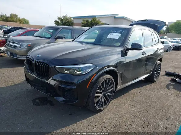 5UXCR4C03N9L42923 2022 BMW X5 - Image 2