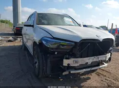 5UXCR4C03N9N26100 2022 BMW X5