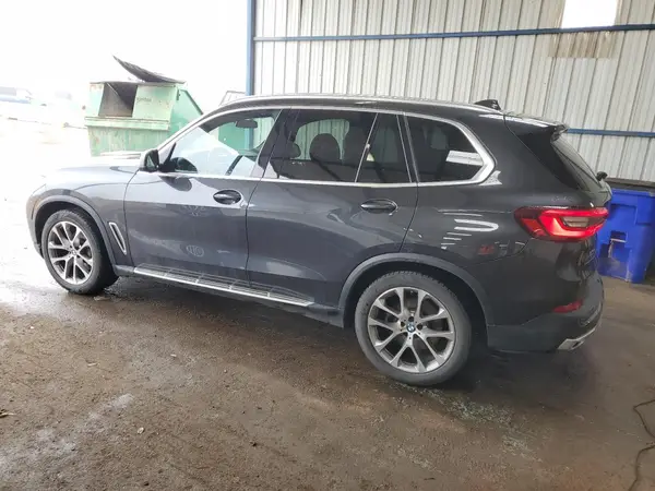 5UXCR4C03P9R22935 2023 BMW X5 - Image 2