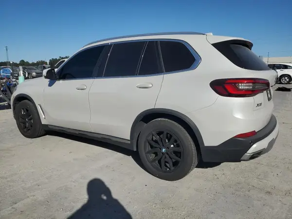 5UXCR4C04L9C18224 2020 BMW X5 - Image 2
