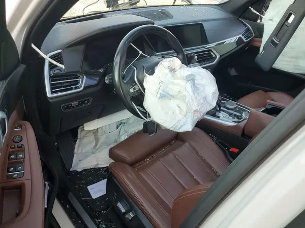 5UXCR4C04L9D05010 2020 BMW X5 - Image 8