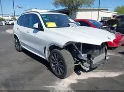 5UXCR4C04LLE31046 2020 BMW X5
