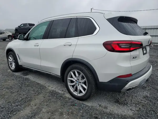 5UXCR4C04M9F79681 2021 BMW X5 - Image 2
