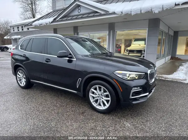 5UXCR4C04M9G59370 2021 BMW X5 - Image 1