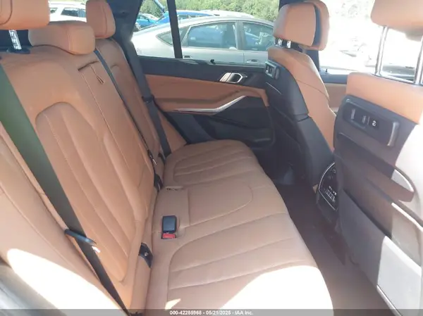5UXCR4C04N9J83247 2022 BMW X5 - Image 8
