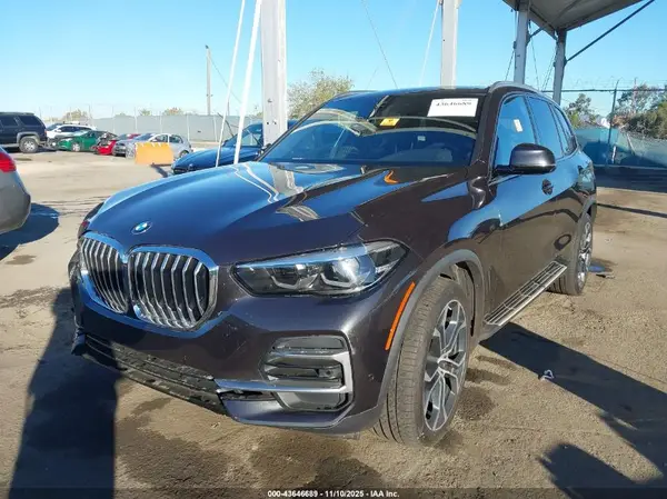 5UXCR4C04N9K27585 2022 BMW X5 - Image 2