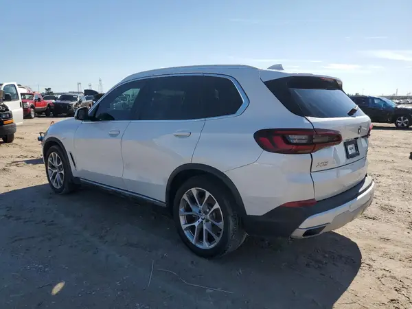 5UXCR4C04N9L88468 2022 BMW X5 - Image 2