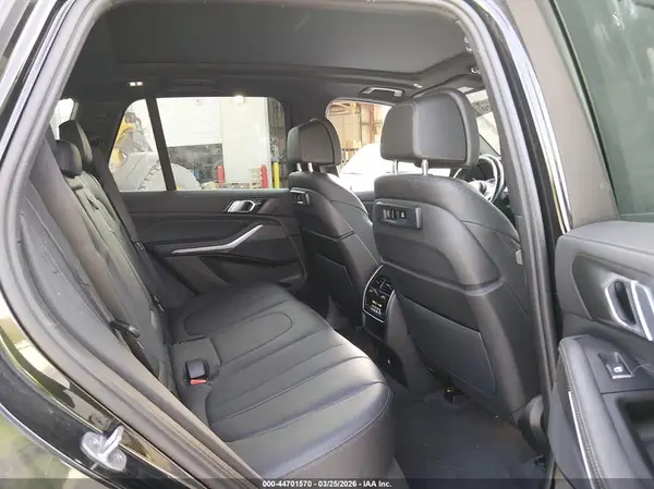 5UXCR4C04N9L95355 2022 BMW X5 - Image 8