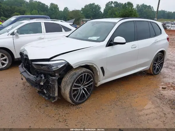 5UXCR4C04P9P83995 2023 BMW X5 - Image 2