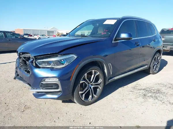 5UXCR4C05L9B16320 2020 BMW X5 - Image 2