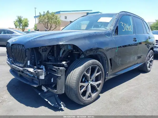 5UXCR4C05L9B38334 2020 BMW X5 - Image 2