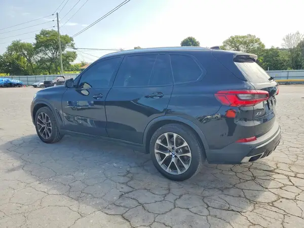 5UXCR4C05L9B99876 2020 BMW X5 - Image 2