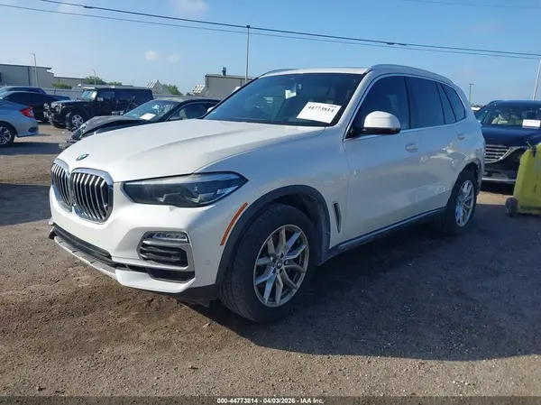5UXCR4C05L9C21794 2020 BMW X5 - Image 2