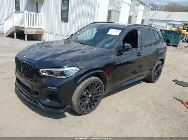 5UXCR4C05L9C34996 2020 BMW X5 - Image 2