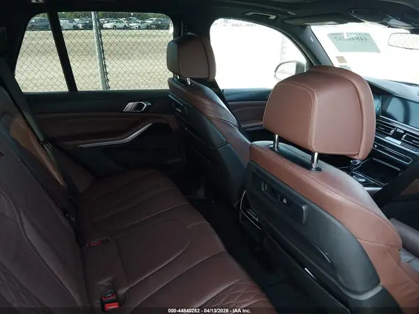 5UXCR4C05L9C55864 2020 BMW X5 - Image 8