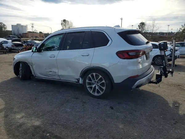 5UXCR4C05L9C56089 2020 BMW X5 - Image 2