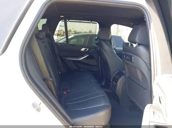 5UXCR4C05L9C67240 2020 BMW X5 - Image 8