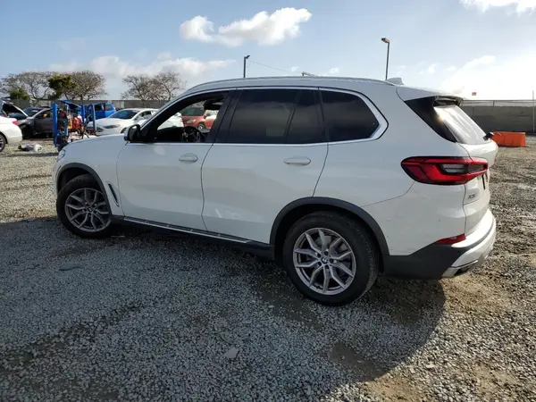 5UXCR4C05LLT18624 2020 BMW X5 - Image 2