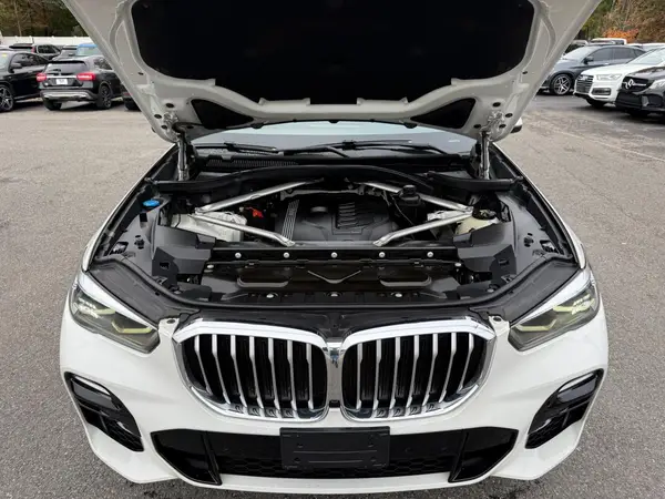 5UXCR4C05LLT19644 2020 BMW X5 - Image 8