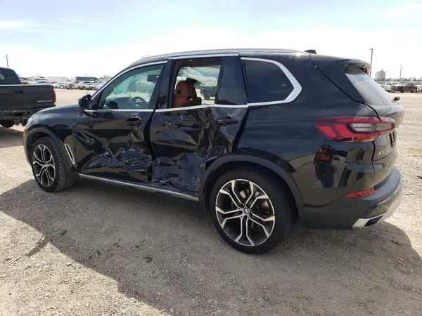 5UXCR4C05M9G60740 2021 BMW X5 - Image 2