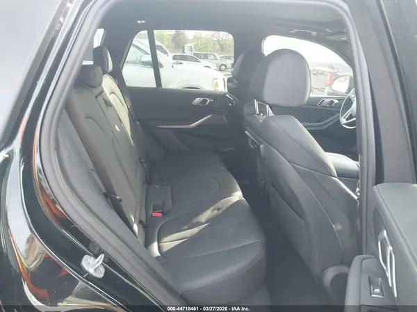 5UXCR4C05M9G70913 2021 BMW X5 - Image 8