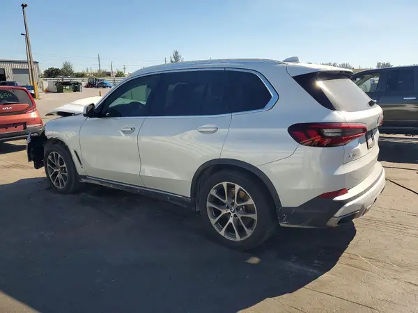 5UXCR4C05M9G71270 2021 BMW X5 - Image 2