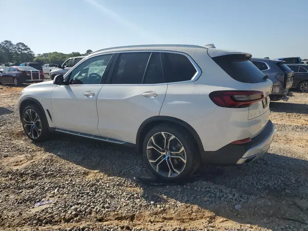 5UXCR4C05M9H39972 2021 BMW X5 - Image 2