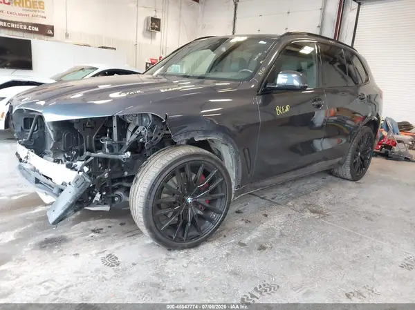 5UXCR4C05N9J90529 2022 BMW X5 - Image 2