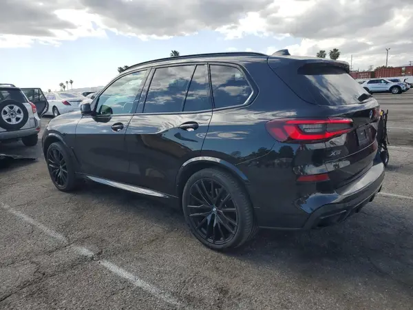 5UXCR4C05N9L19529 2022 BMW X5 - Image 2