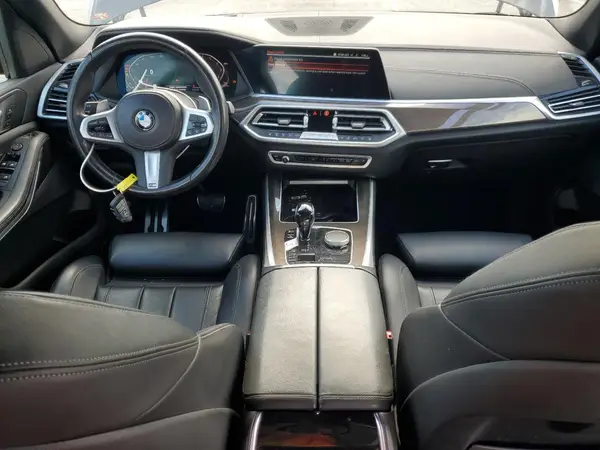 5UXCR4C05N9L19529 2022 BMW X5 - Image 8